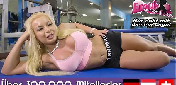  Deutsche amateur milf gefesselt und dann hart gefickt